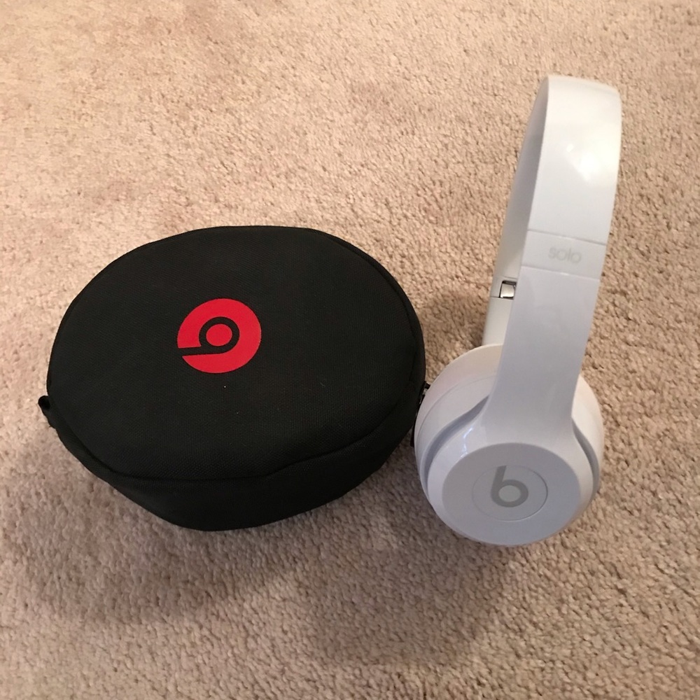Beats Headphones White